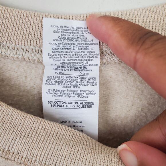 REFOCUSING ON GOD | Christian Graphic | Cream | Crew Neck Sweatshirt | Small - Picture 6 of 6